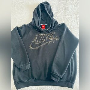 Nike Womens Rally Black Pullover Graphic Funnel Neck Hoodie Size Large